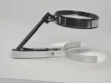 Tischlupe 18cm mit ausklappbarem Standfuss